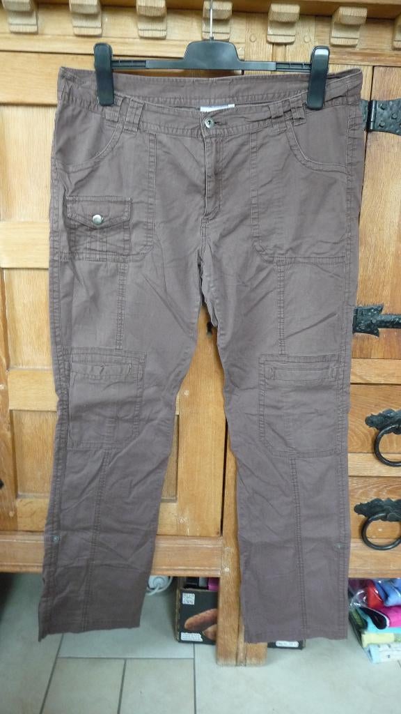 Mooie Katoenen Bruine Broek Maat 44, Kleding | Dames, Broeken en Pantalons, Bruin, Maat 42/44 (L), Ophalen of Verzenden, Zo goed als nieuw