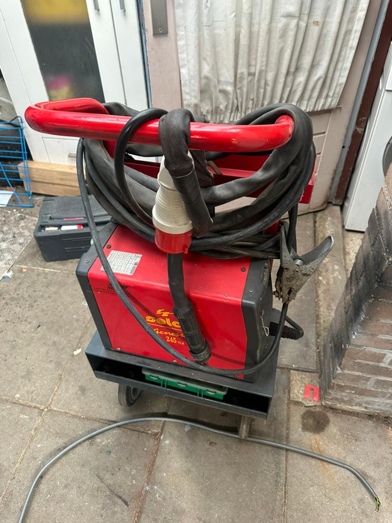 Selco 245 TL tig lasapparaat incl voetpedaal, Ophalen, Gebruikt, 150 tot 250 ampère, Tig