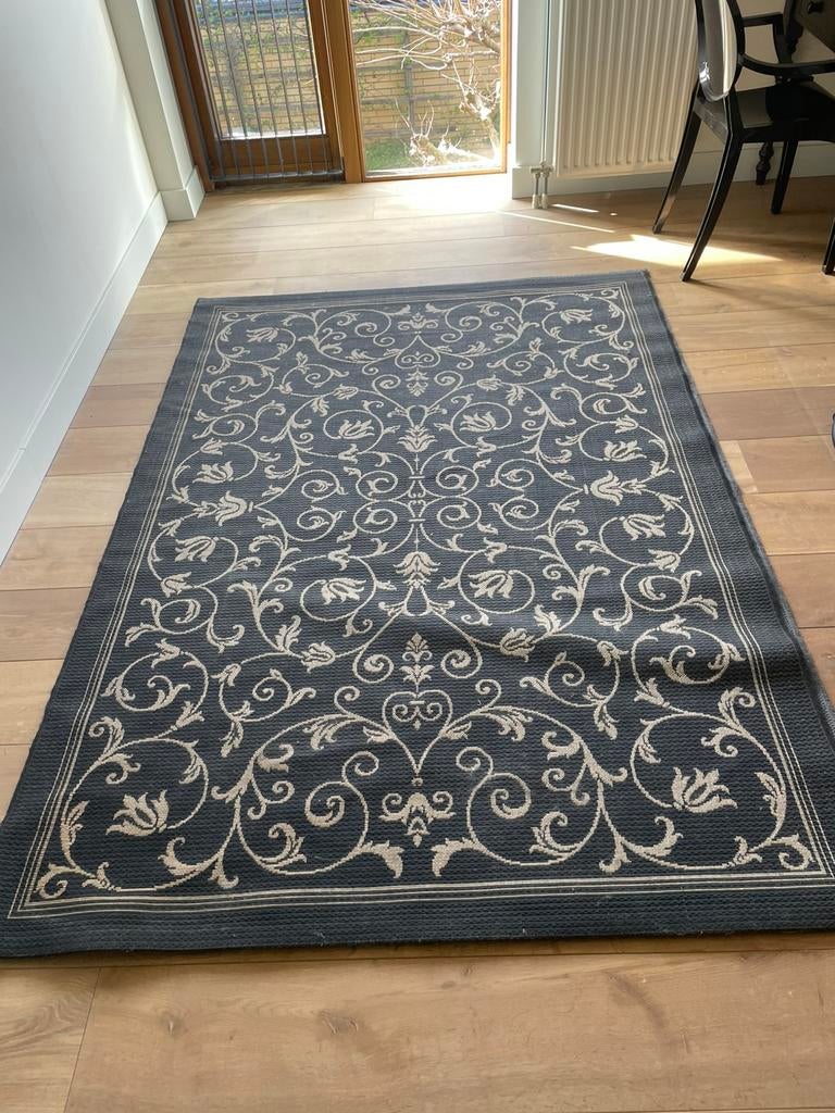Te koop karpet, Huis en Inrichting, Stoffering | Tapijten en Kleden, Ophalen, 150 tot 200 cm, 200 cm of meer, Klassiek.