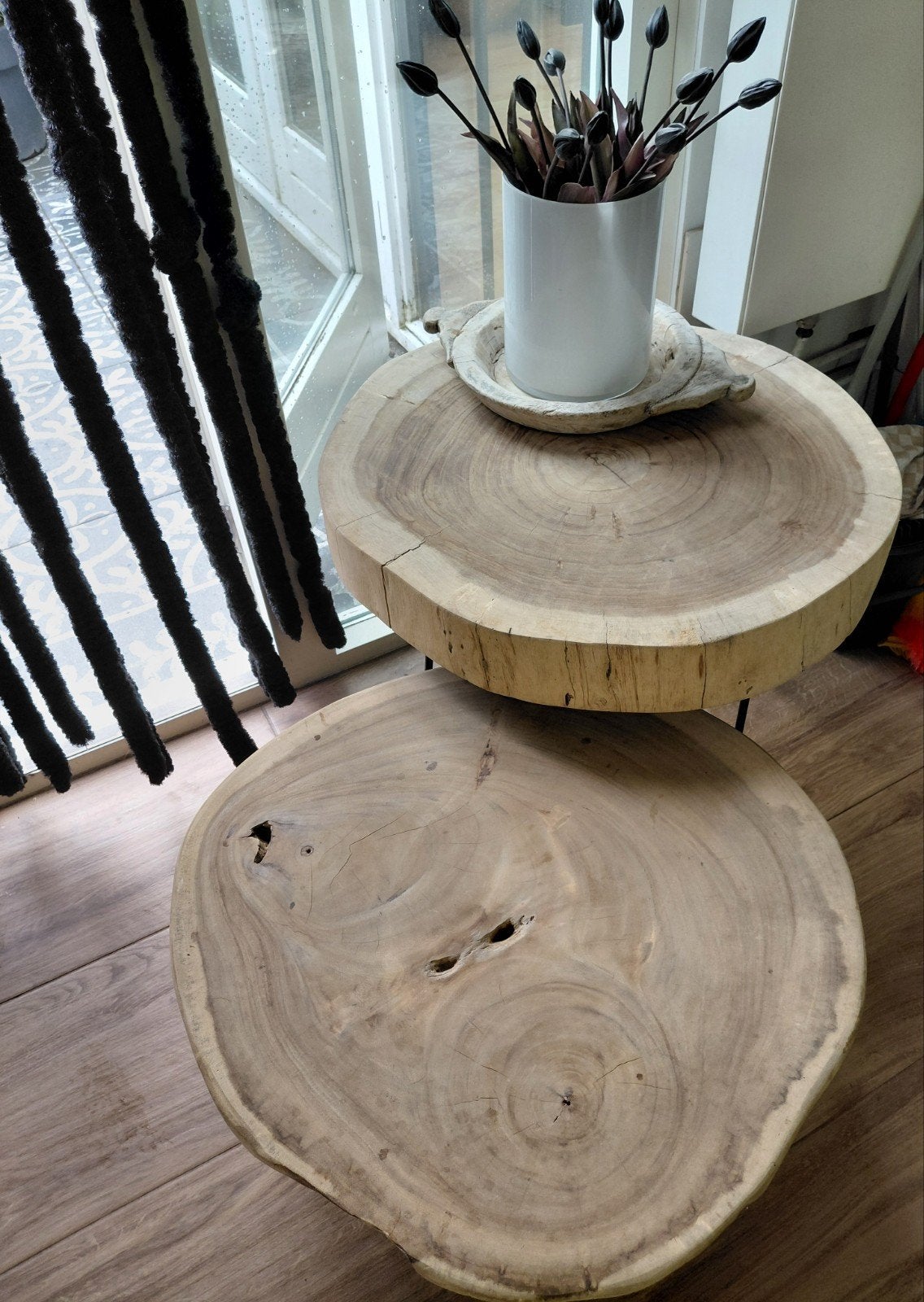 2 Suarhouten salontafels., 50 tot 100 cm, 50 tot 75 cm, Rond, 50 tot 100 cm