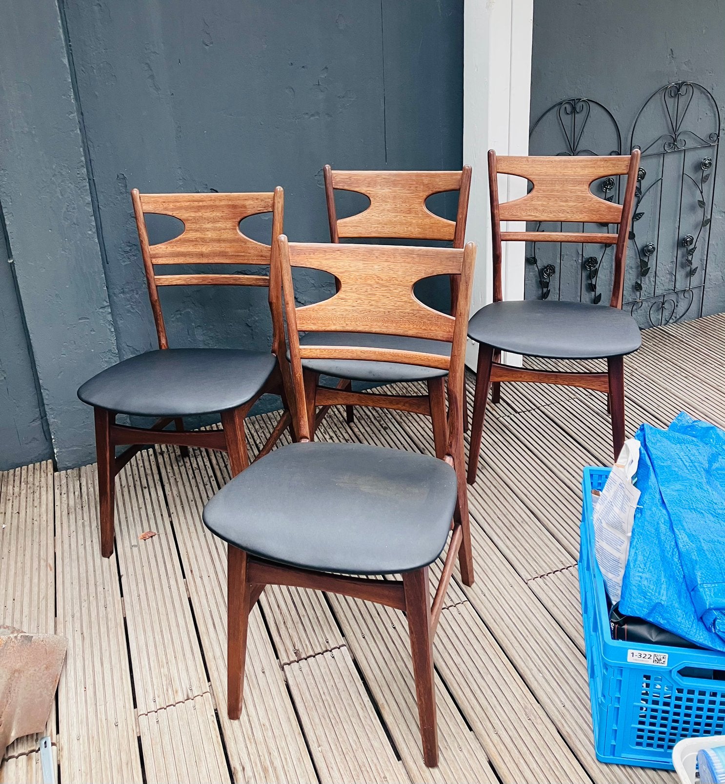 Vier Deense vintage eetkamerstoelen teak, Ophalen, Zwart, Vintage, Zo goed als nieuw