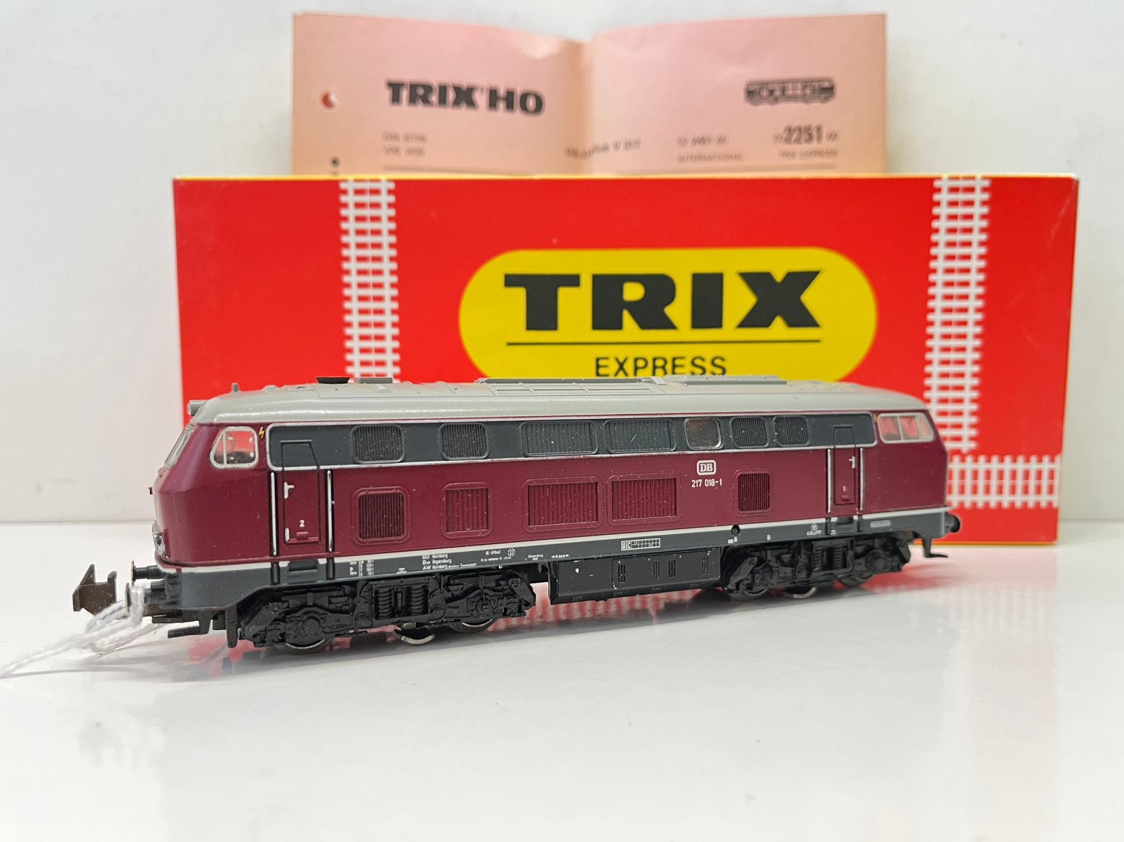Trix Express V217 in box, Trix, Ophalen of Verzenden, Zo goed als nieuw, Analoog