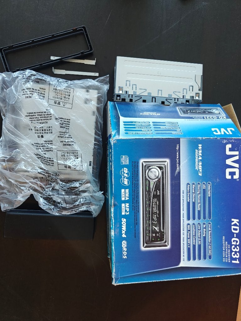 JVC radio autoradio KD-G331 nieuw in doos ongebruikt, Auto diversen, Autoradio's, Ophalen of Verzenden, Nieuw