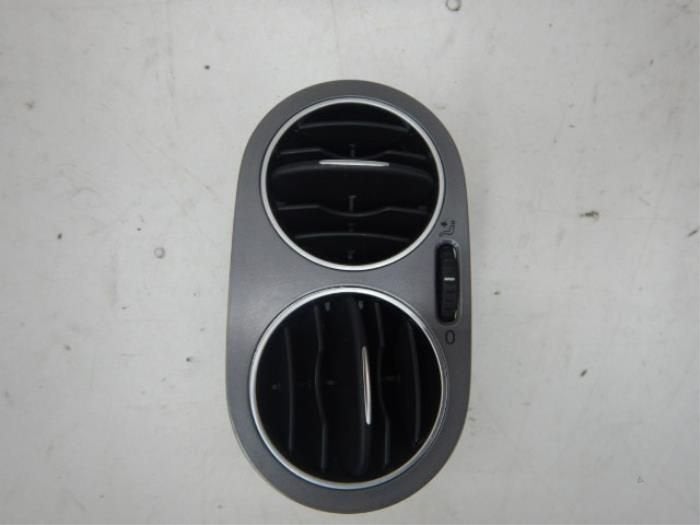 Luchtrooster Dashboard Volkswagen Golf (22735924), Auto-onderdelen, Dashboard en Schakelaars, Ophalen of Verzenden, Gebruikt