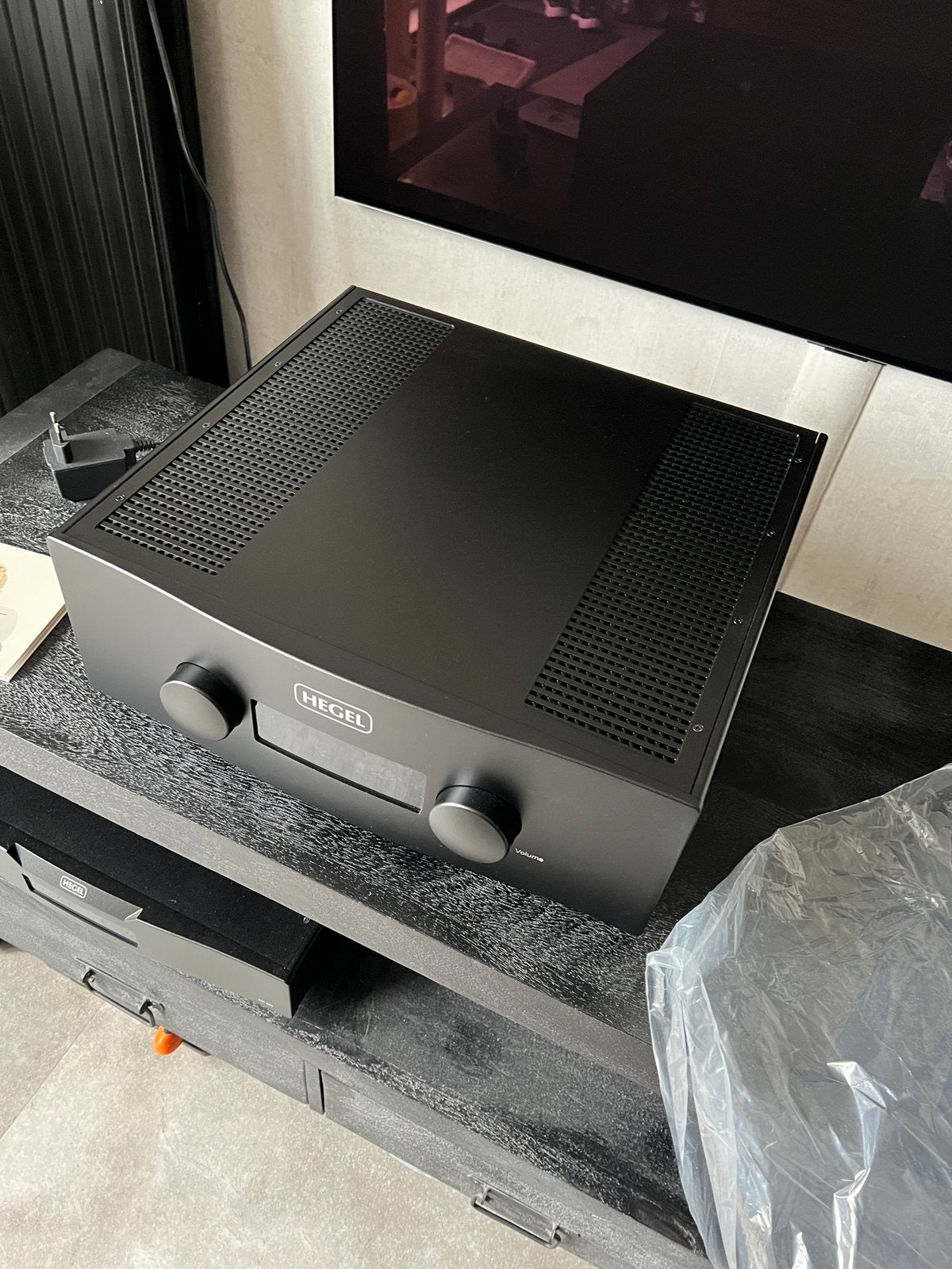 Hegel H600 als nieuw, Ophalen of Verzenden, Zo goed als nieuw, 120 watt of meer, Overige merken