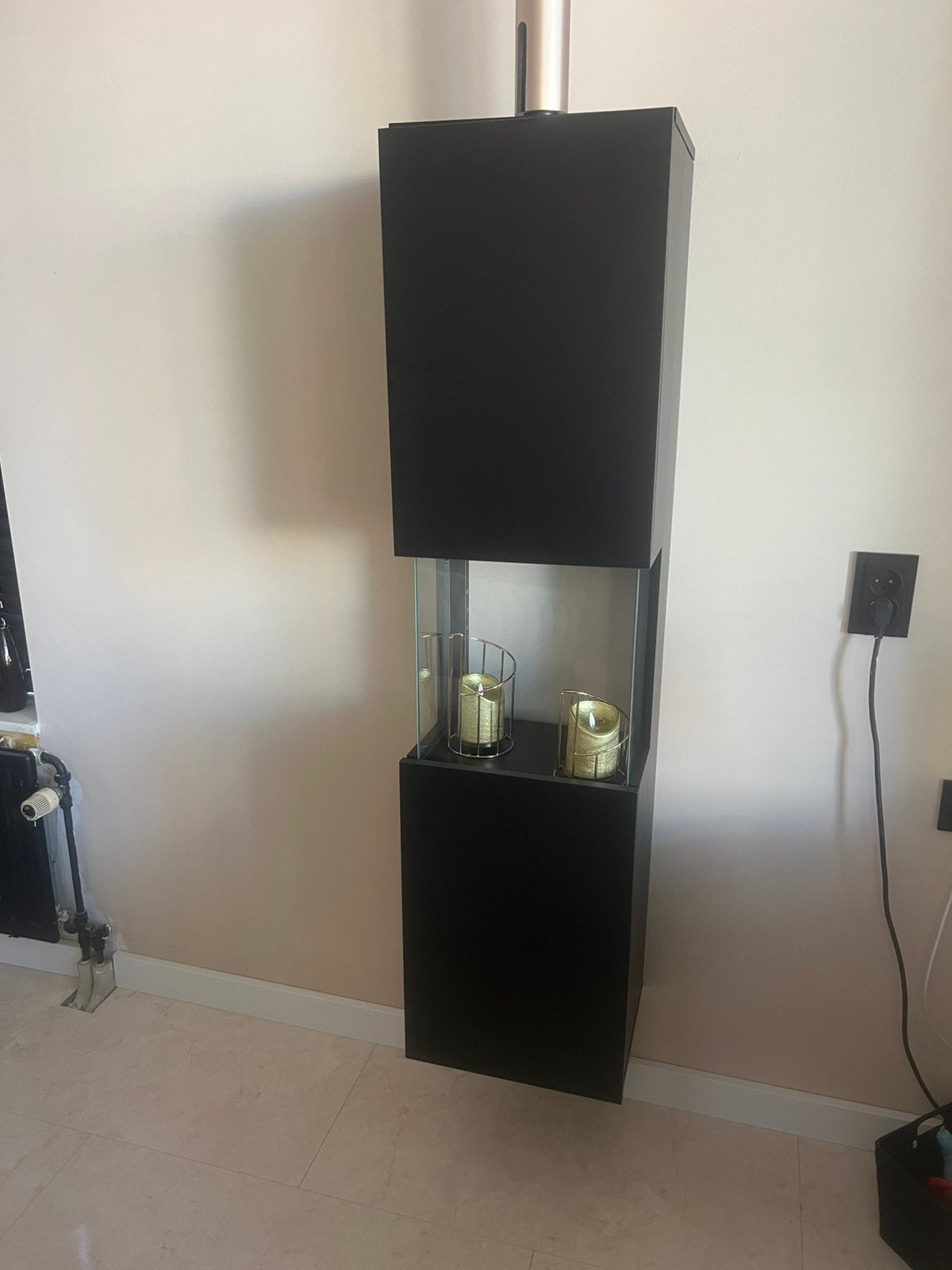 Te Koop Zwarte Vitrine Kast, Ophalen, 50 tot 100 cm, 25 tot 50 cm, Glas