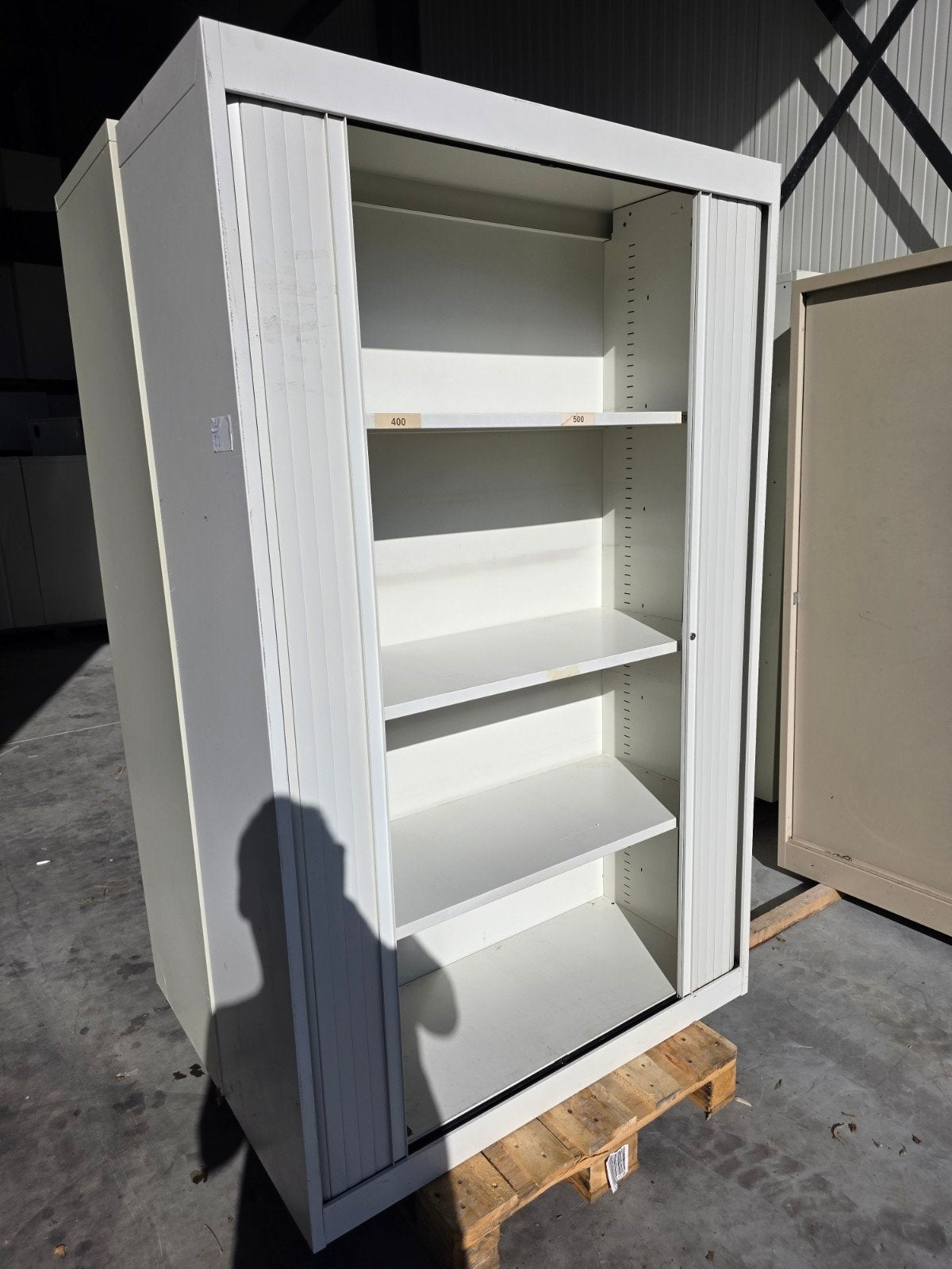 roldeurkast/kantoorkast, Huis en Inrichting, Kasten | Roldeurkasten en Archiefkasten, Ophalen, 25 tot 50 cm, 100 tot 150 cm