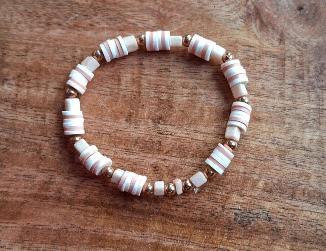 ARMBAND Kralen wit beige🙂, Ophalen of Verzenden, Nieuw, Overige kleuren, Overige materialen