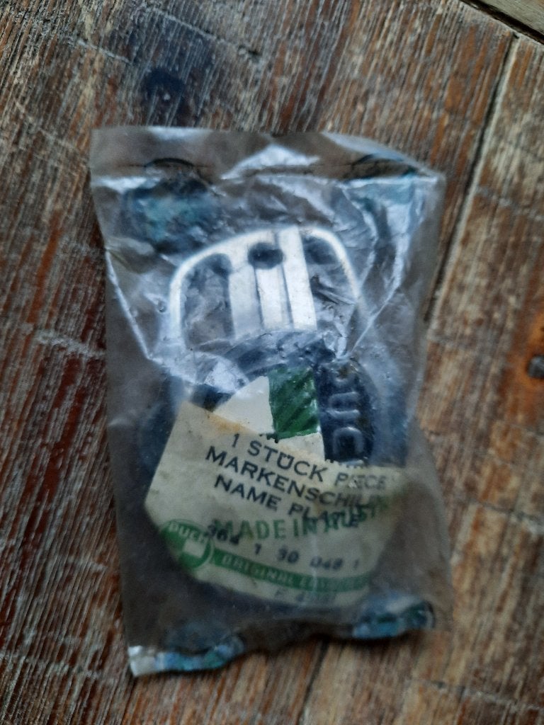N.O.S en origineel embleem voor je oldtimer puch, Fietsen en Brommers, Ophalen, Nieuw, Overige typen, Puch