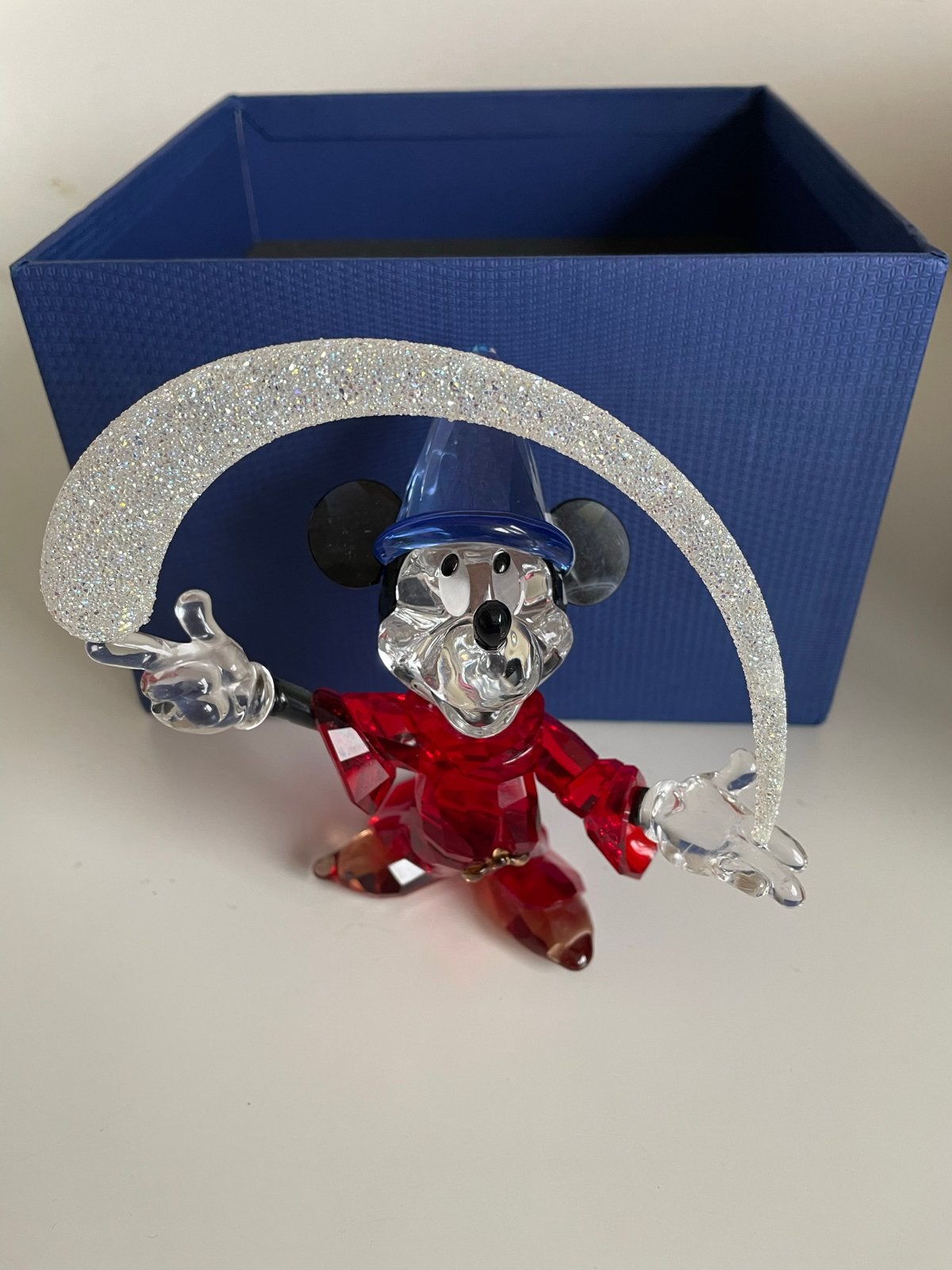 Swarovski Mickey Mouse Tovenaar - Zeer Exclusief, Verzamelen, Ophalen of Verzenden, Zo goed als nieuw, Figuurtje
