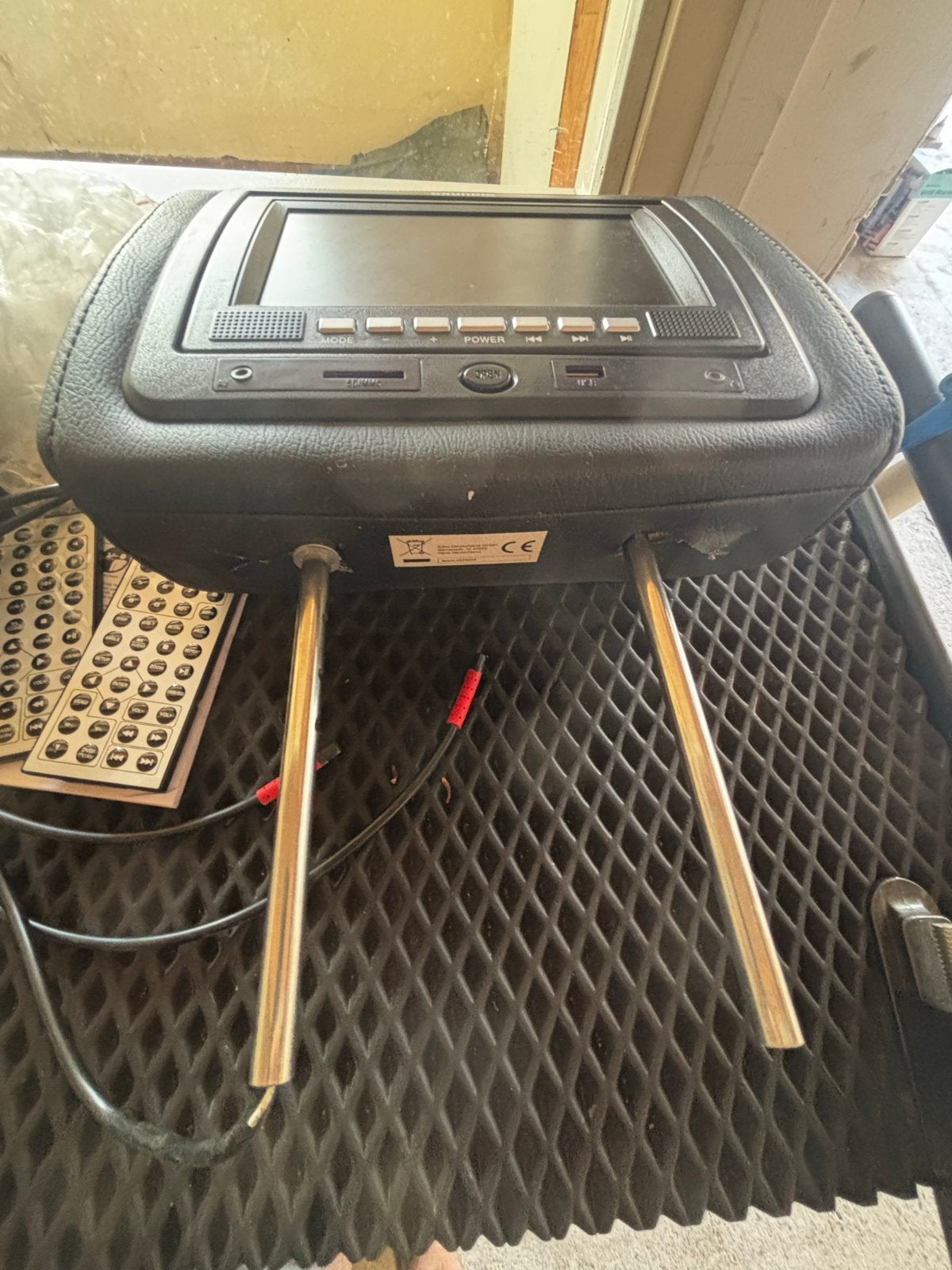 Grundig Hoofdsteun DVD Spelers Set (2 stuks), Auto diversen, Ophalen of Verzenden, Gebruikt