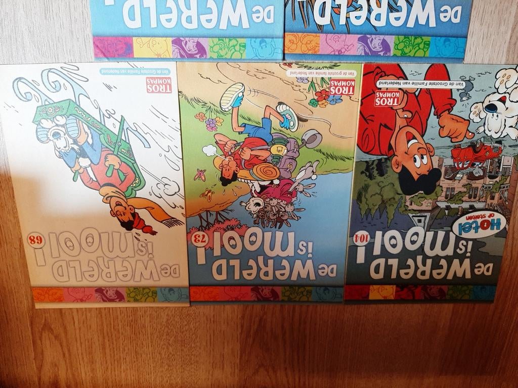 Studio 100 de wereld is mooi boekjes samson en gert, Ophalen of Verzenden, Gelezen