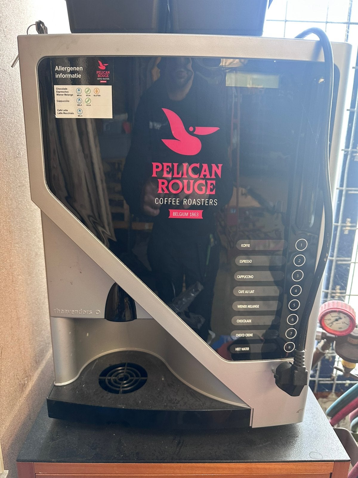 Pelican Rouge professionele koffieautomaat – horeca/kantoor, Ophalen, Gebruikt, 10 kopjes of meer, Koffiemachine