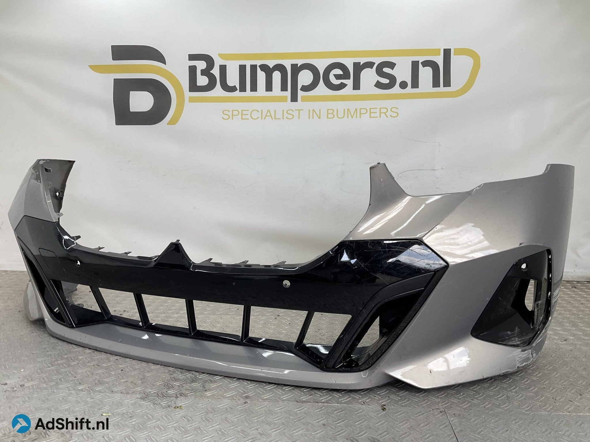 Bumper BMW 5 G60 G61 M-Pakket MPakket 23- 51118084653 Voorbu, Bumper