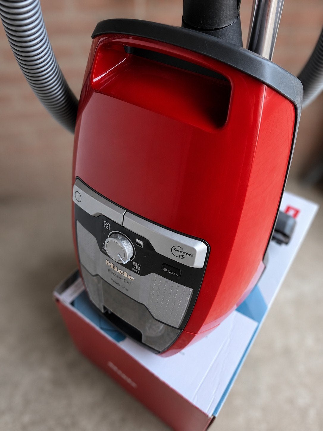 Miele Blizzard CX1 Red PowerLine – uitstekende staat!, Witgoed en Apparatuur, Stofzuigers, Gebruikt, Ophalen of Verzenden, Miele