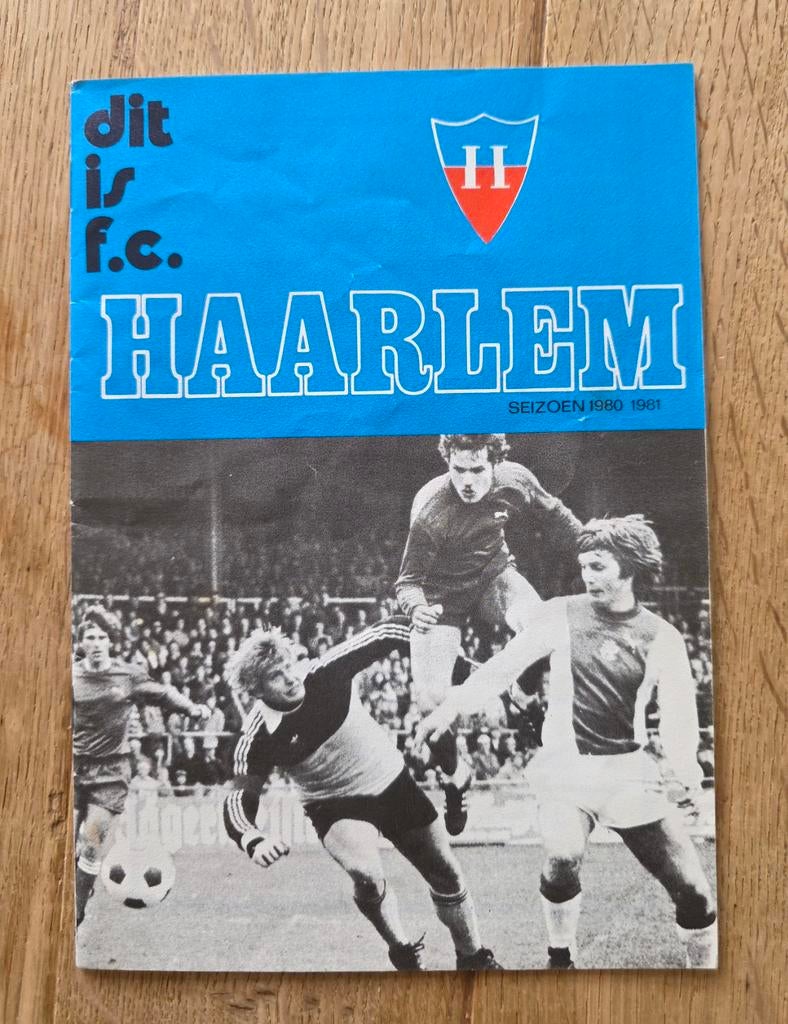 HFC Haarlem 1980-1981, Ophalen of Verzenden, Ajax, Boek of Tijdschrift
