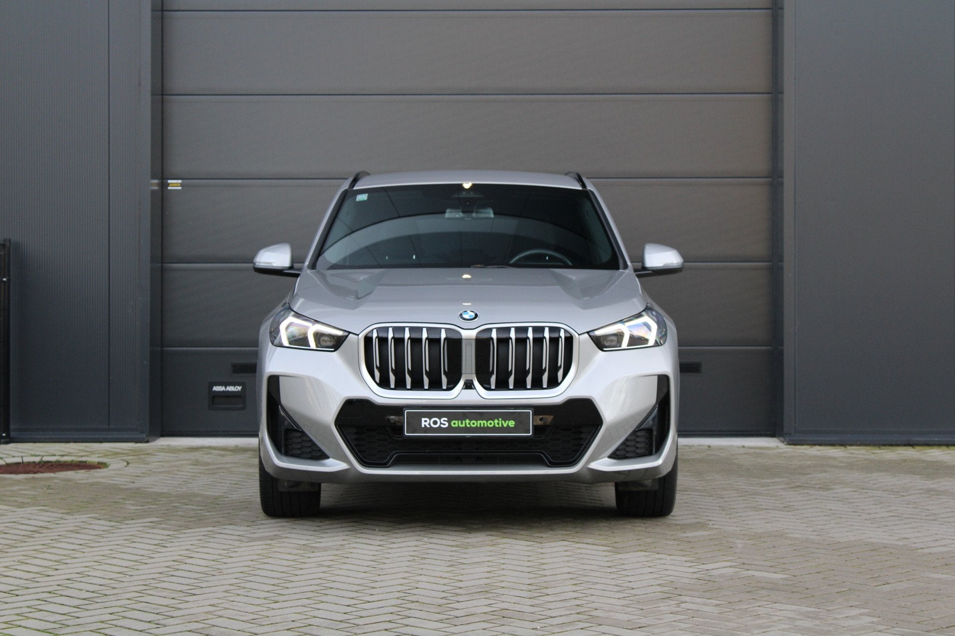 Foto 10 van BMW X1 sDrive20i | BTW | M-SPORT | KEYLESS | HUD | 360 CAM |