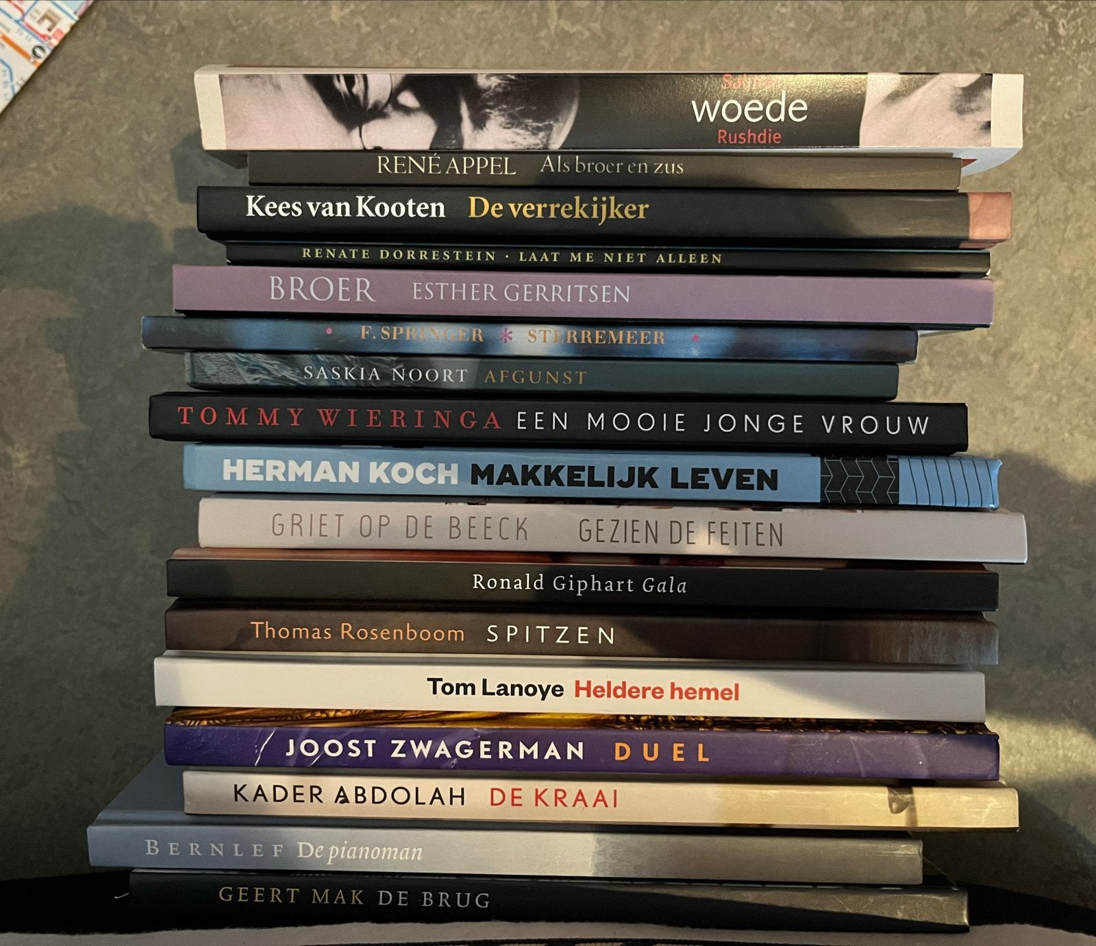 Boekenweekgeschenken: Diverse Auteurs en Genres, Boeken, Ophalen of Verzenden, Gelezen, Nederland