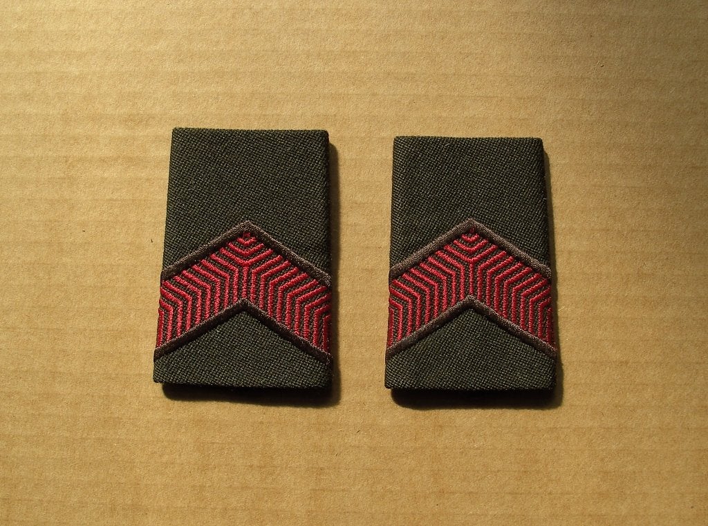 rangen DT-63 jas  -  Soldaat.2, Ophalen of Verzenden, Landmacht, Nederland, Embleem of Badge