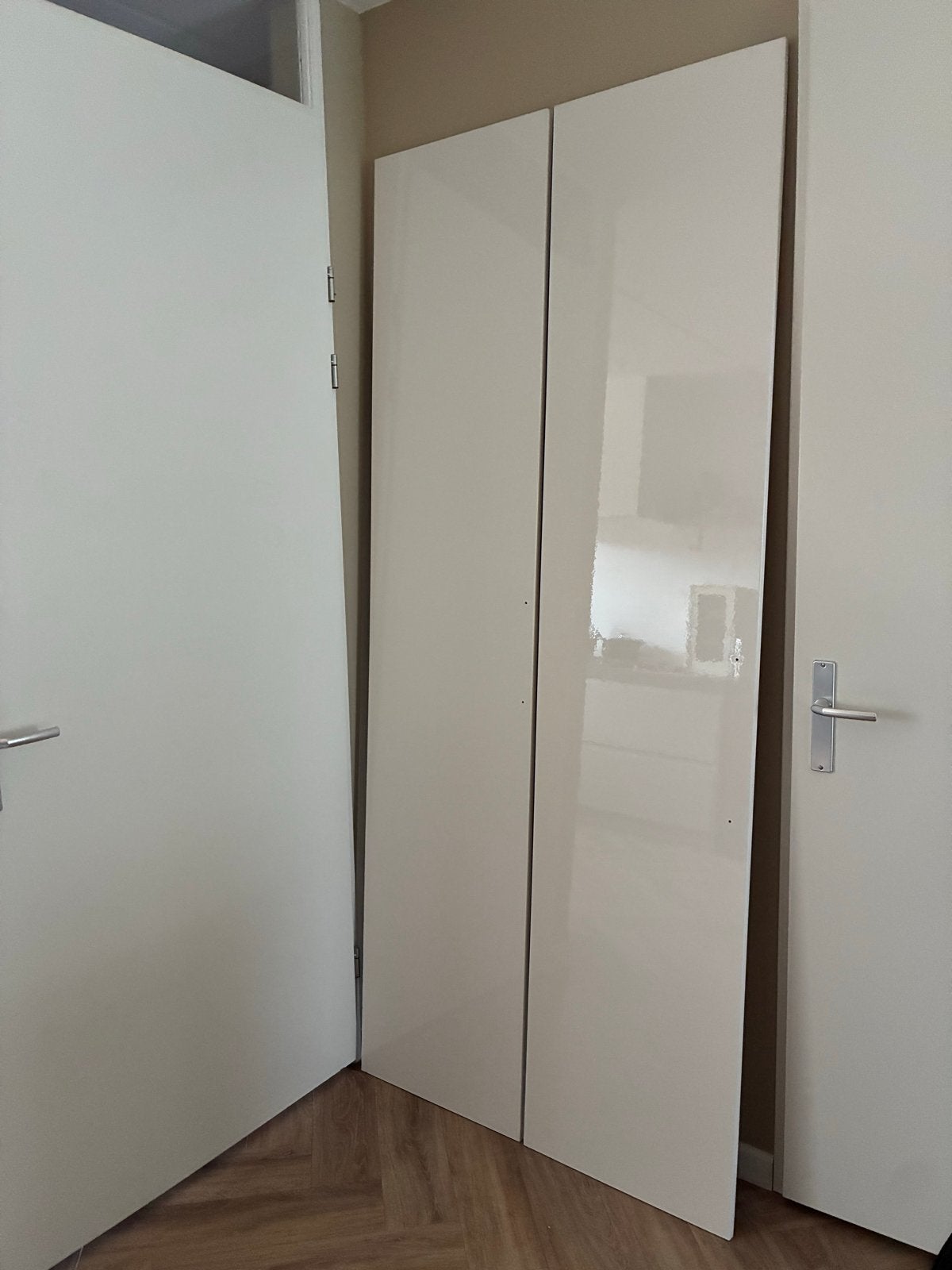 Hoogglans witte kastdeuren - 2 stuks ikea pax, Ophalen, Overige materialen, 200 cm of meer, 50 tot 100 cm