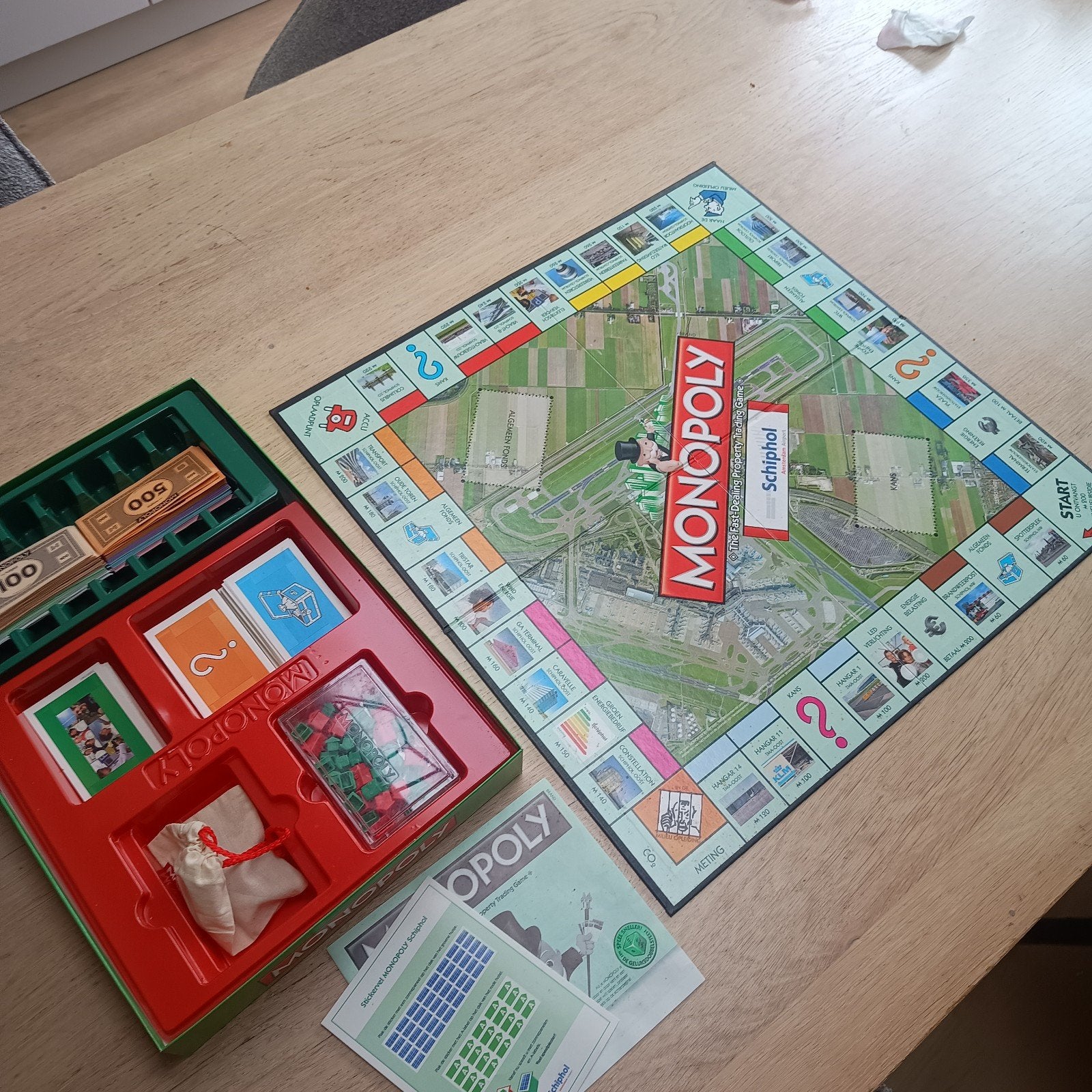 Monopoly Schiphol, Ophalen