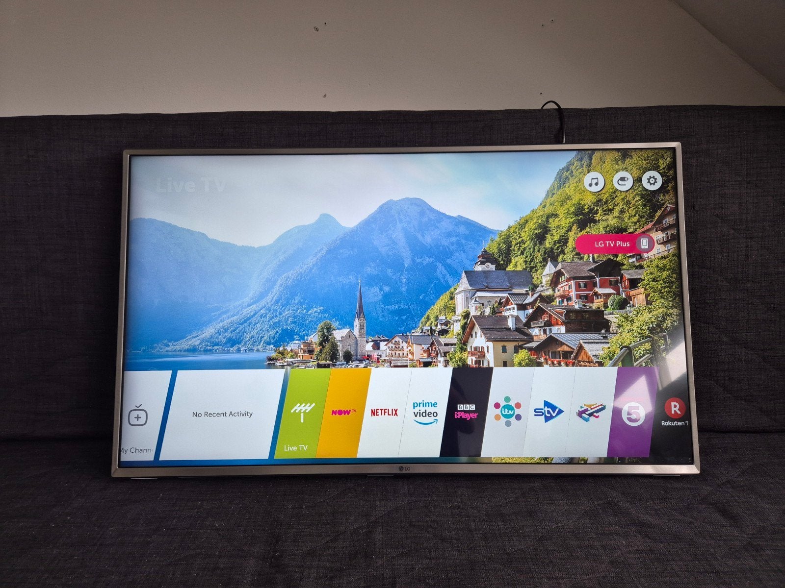 LG 43" 4K Smart TV (43UJ701V) - Perfecte cond. - Orig. Doos, Ophalen, 50 Hz, LCD, Zo goed als nieuw