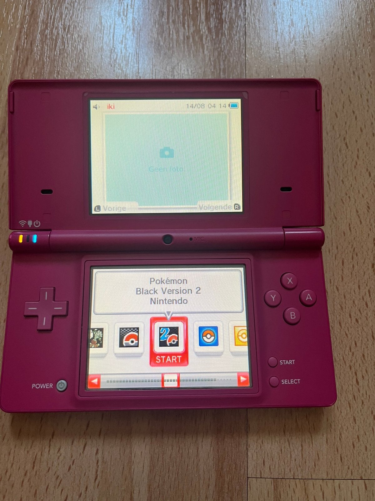 Nintendo DSi + 35 spellen, Dsi, Ophalen of Verzenden, Rood, Gebruikt