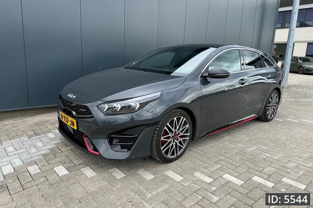 Kia ProCeed GT Euro 6, 1.6 T-GDi 204PK / Pano / Carplay / Ca, Automaat, Gebruikt, Euro 6, CNG (Aardgas)
