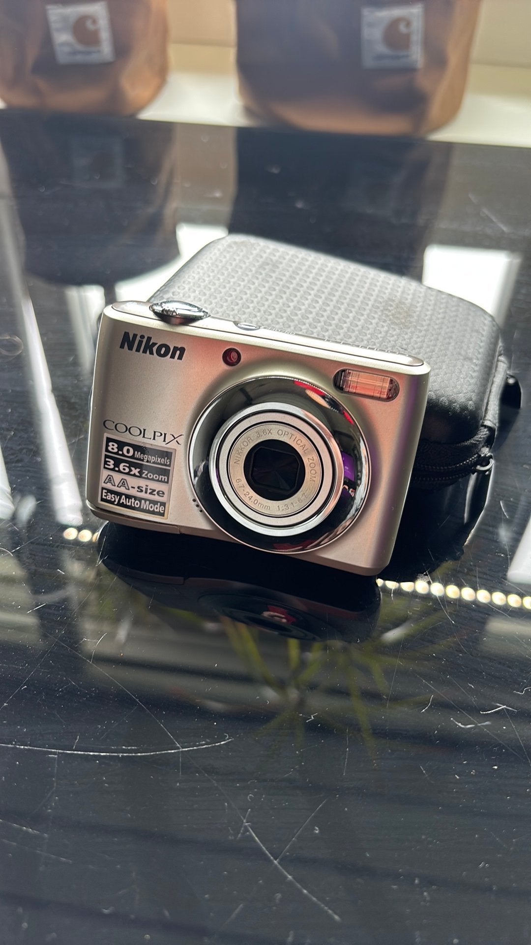 Nikon Coolpix 8.9 Megapixels - Werkt op AA batterijen, G, G, Compact, 8 Megapixel