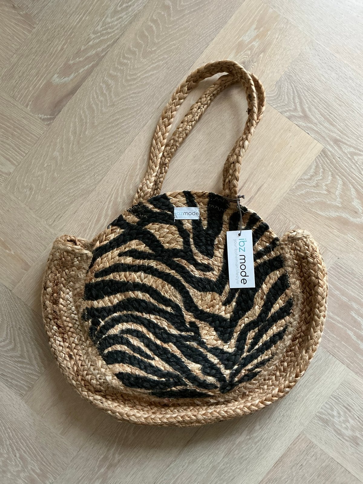 Nieuwe rieten tas Ibiza Mode met zebraprint, Ophalen of Verzenden, Nieuw, Beige, Shopper