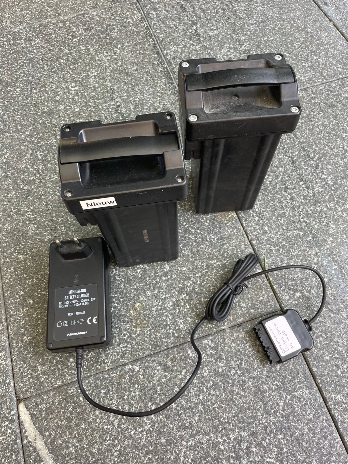 Wolf Garten accu pack 2 nieuw voor grasmaaier Lion power 34, Ophalen, Nieuw, Accu-grasmaaier