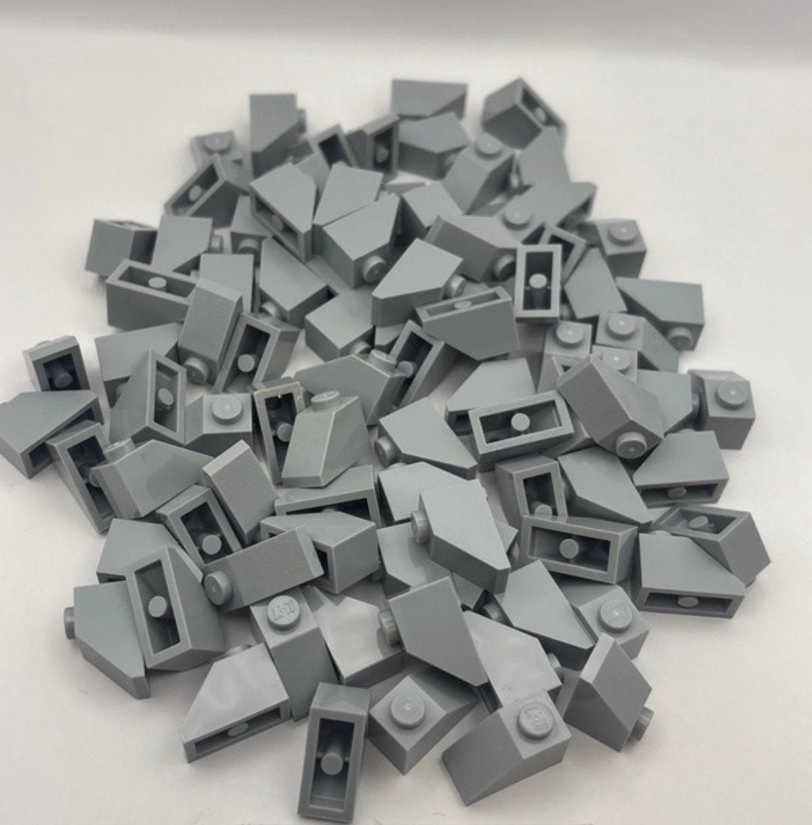 Lego Slopes Lichtgrijs - 95 Stuks, Ophalen of Verzenden, Zo goed als nieuw