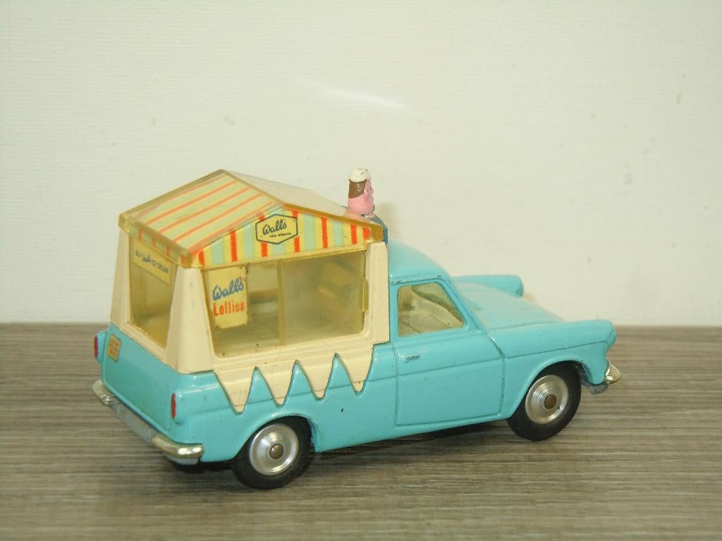 Walls Ice Cream Van on Ford Thames - Corgi Toys 447 England, Engeland, Auto, Zo goed als nieuw, X