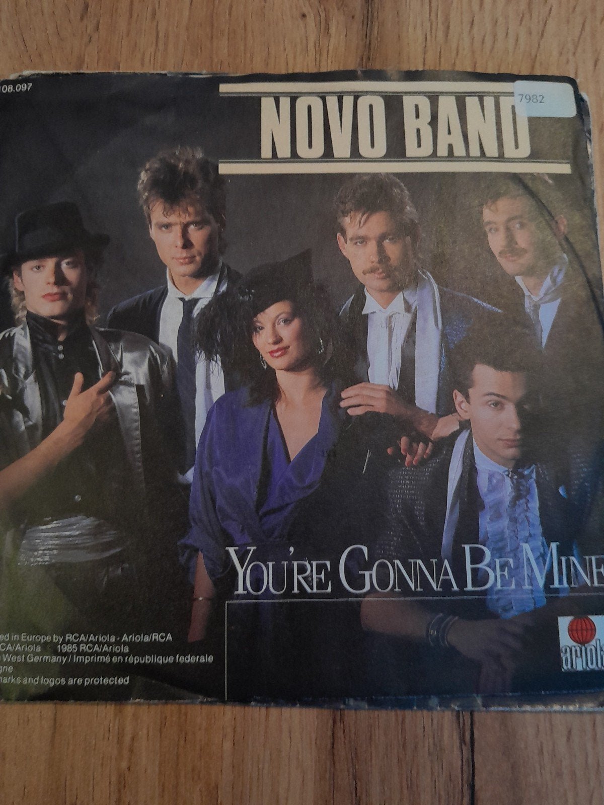 kokomo 7 inch a little bit further away, Ophalen of Verzenden, Zo goed als nieuw, Pop