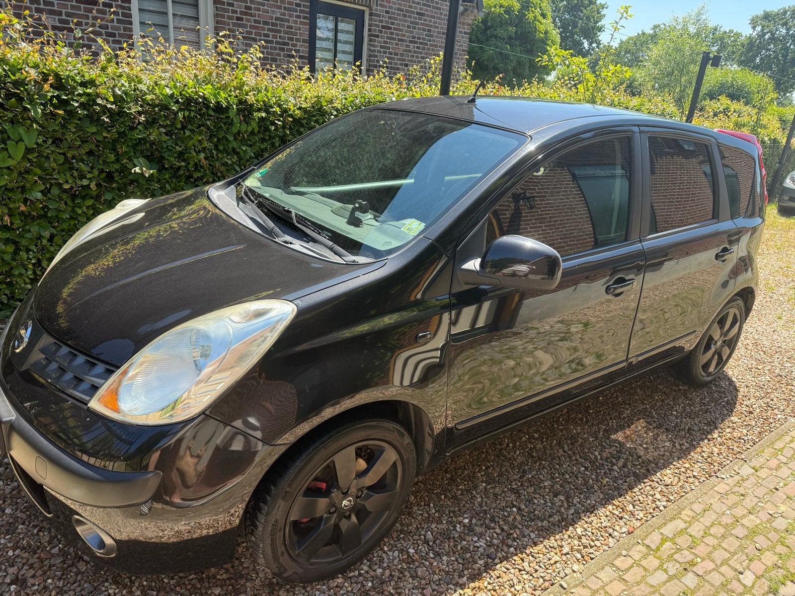 Nissan Note 1.6 16V AUT 2006 Zwart, 750 kg, 4 cilinders, Particulier, 1598 cc