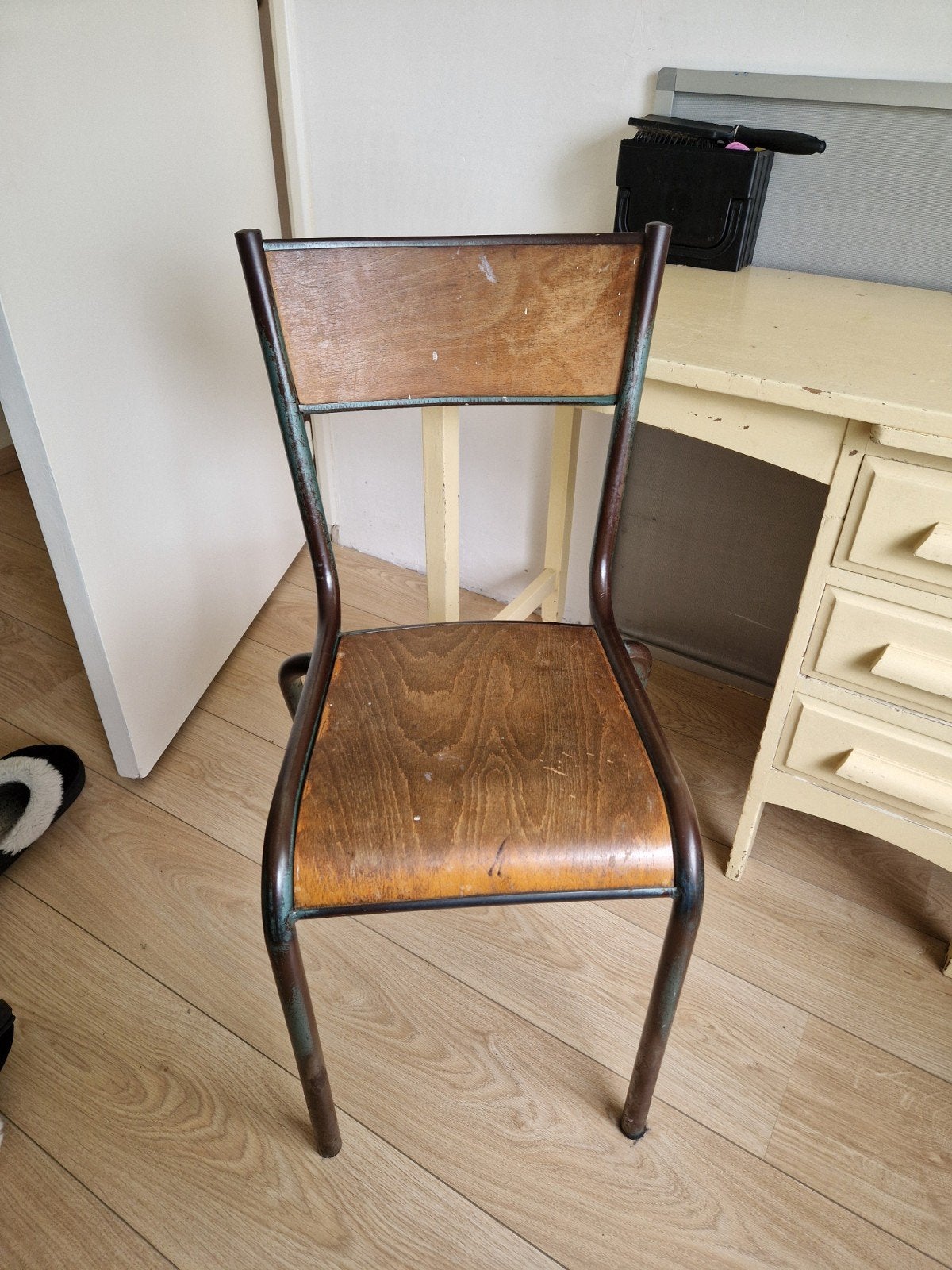 Oude schoolstoel, Ophalen, Gebruikt, Bruin, Schoolstoel