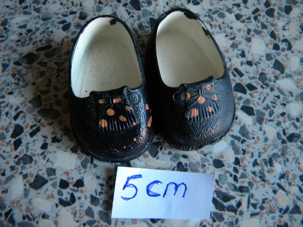 POPPENSCHOENTJES, Ophalen of Verzenden, Gebruikt, Kleertjes