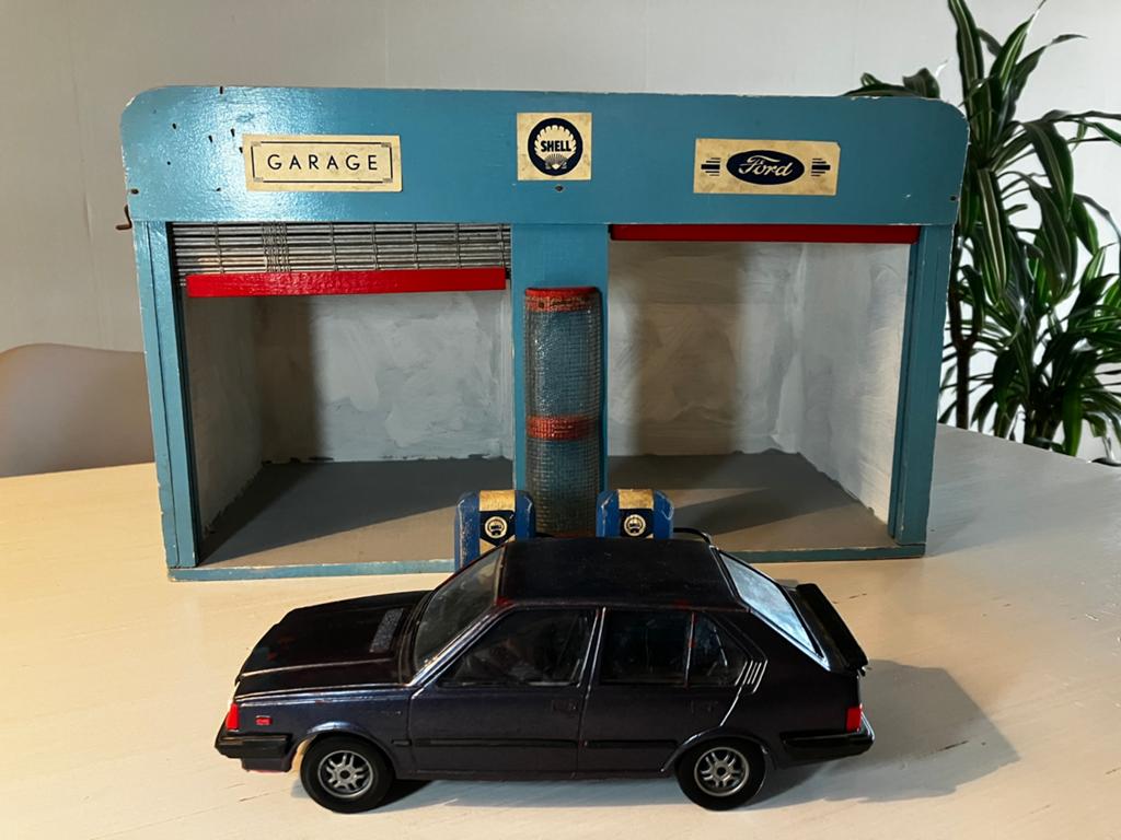 Mooie houten garage met roldeuren, Ophalen of Verzenden