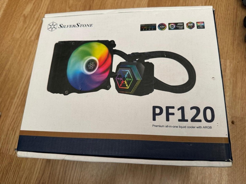 Silverstone PF120 120mm RGB AIO - Defect?, Ophalen of Verzenden, Gebruikt, Waterkoeling
