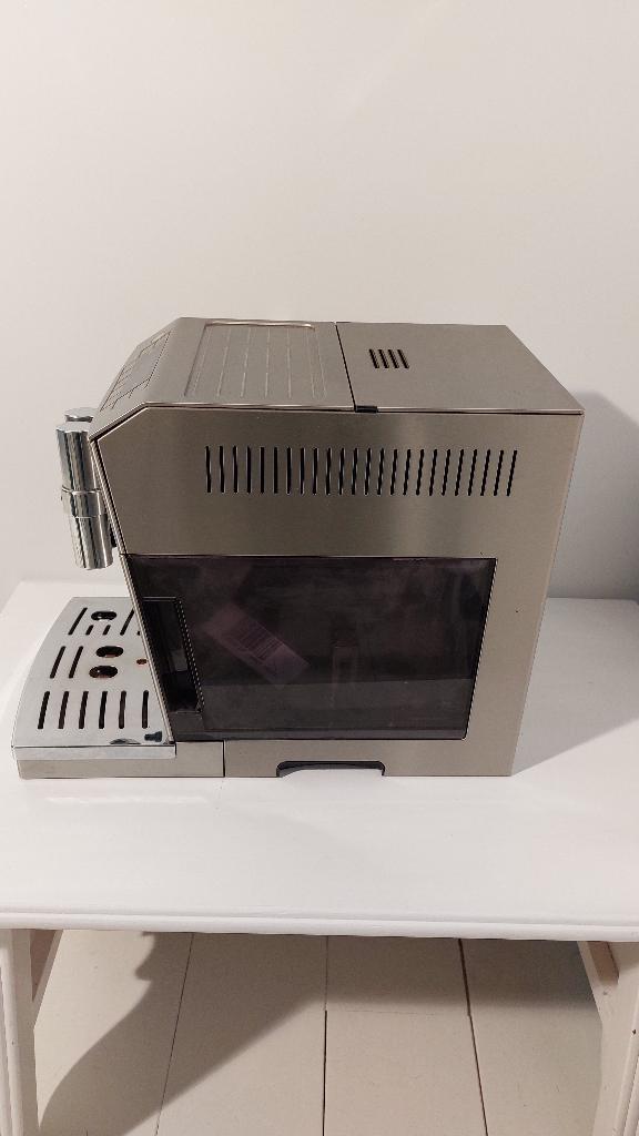 DeLonghi RVS PrimaDonna S De Luxe - Volautomatisch espresso, Witgoed en Apparatuur, Koffiezetapparaten, Gebruikt, Espresso apparaat