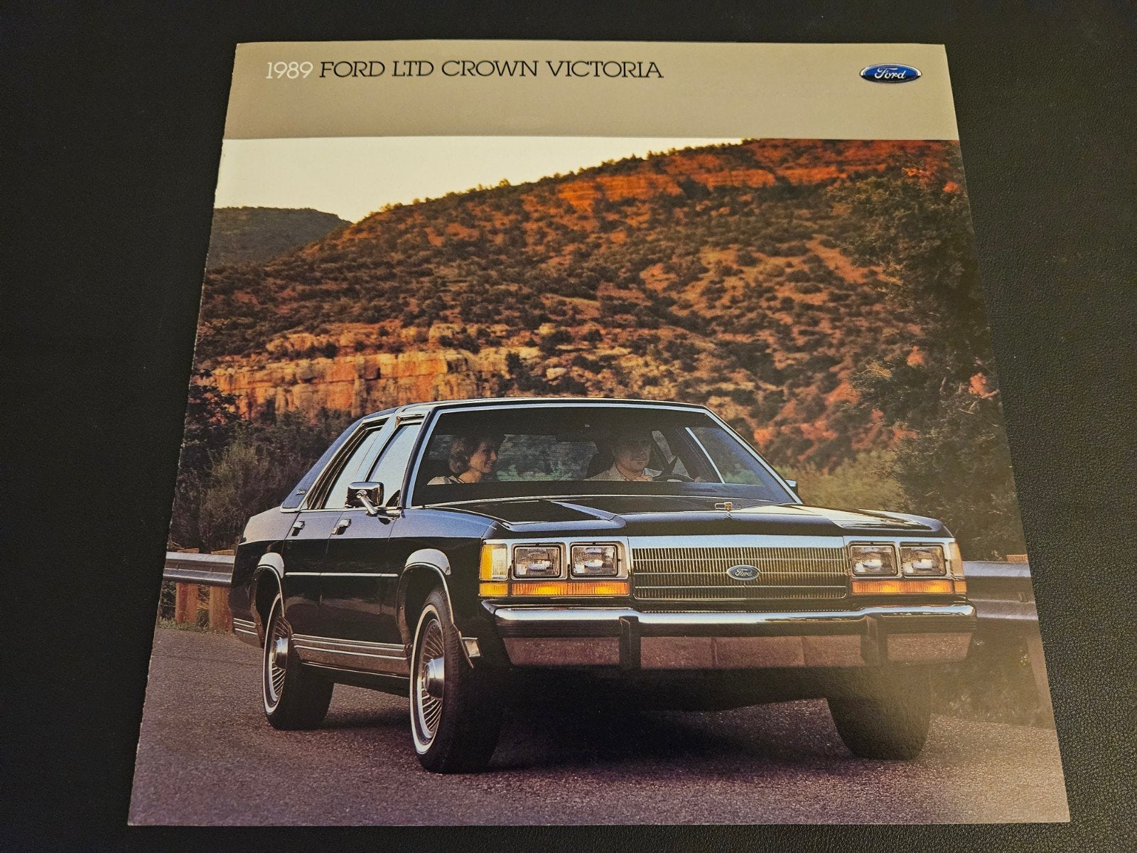 Brochure Ford LTD Crown Victoria 1989 USA, Ophalen of Verzenden, Zo goed als nieuw, Ford