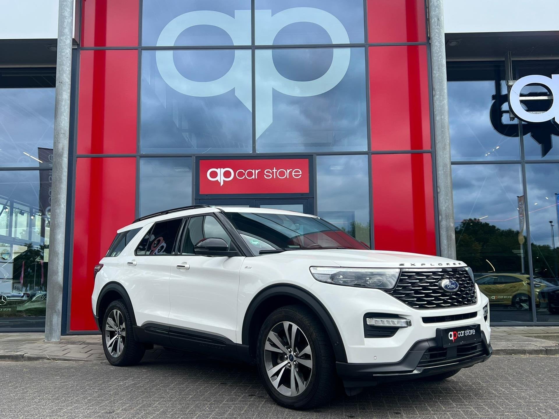 Ford Explorer 3.0 V6 EcoBoost PHEV ST-Line, Automaat, Dealer onderhouden, Gebruikt, Wit
