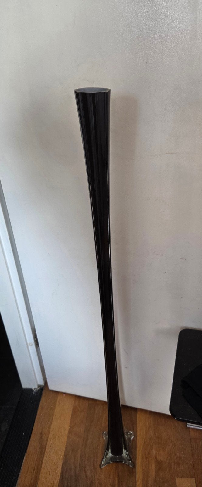 zwarte vaas mt 1.20 cm, Ophalen, Zo goed als nieuw, Glas, 100 tot 150 cm