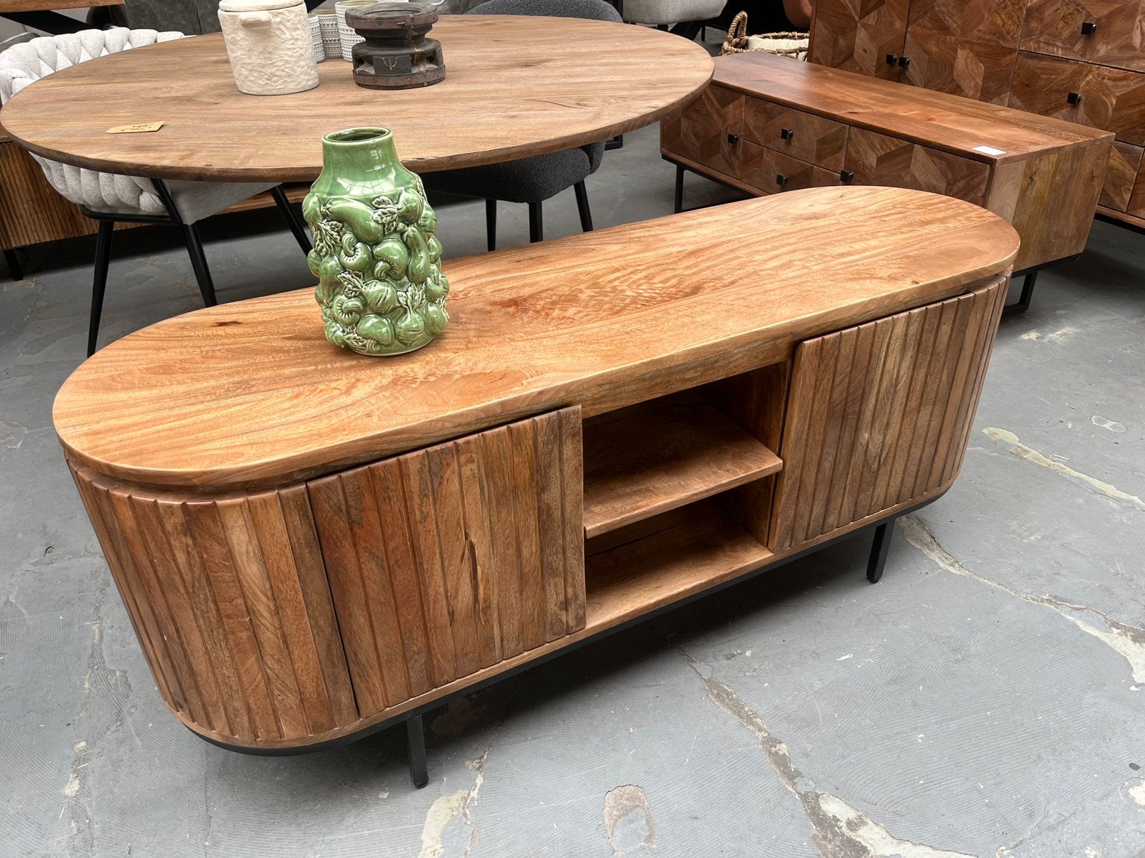Magazijn leegverkoop tv meubel retro Remi magohout ribbel, Hout, Nieuw, Ophalen of Verzenden, Info@wkhome.nl