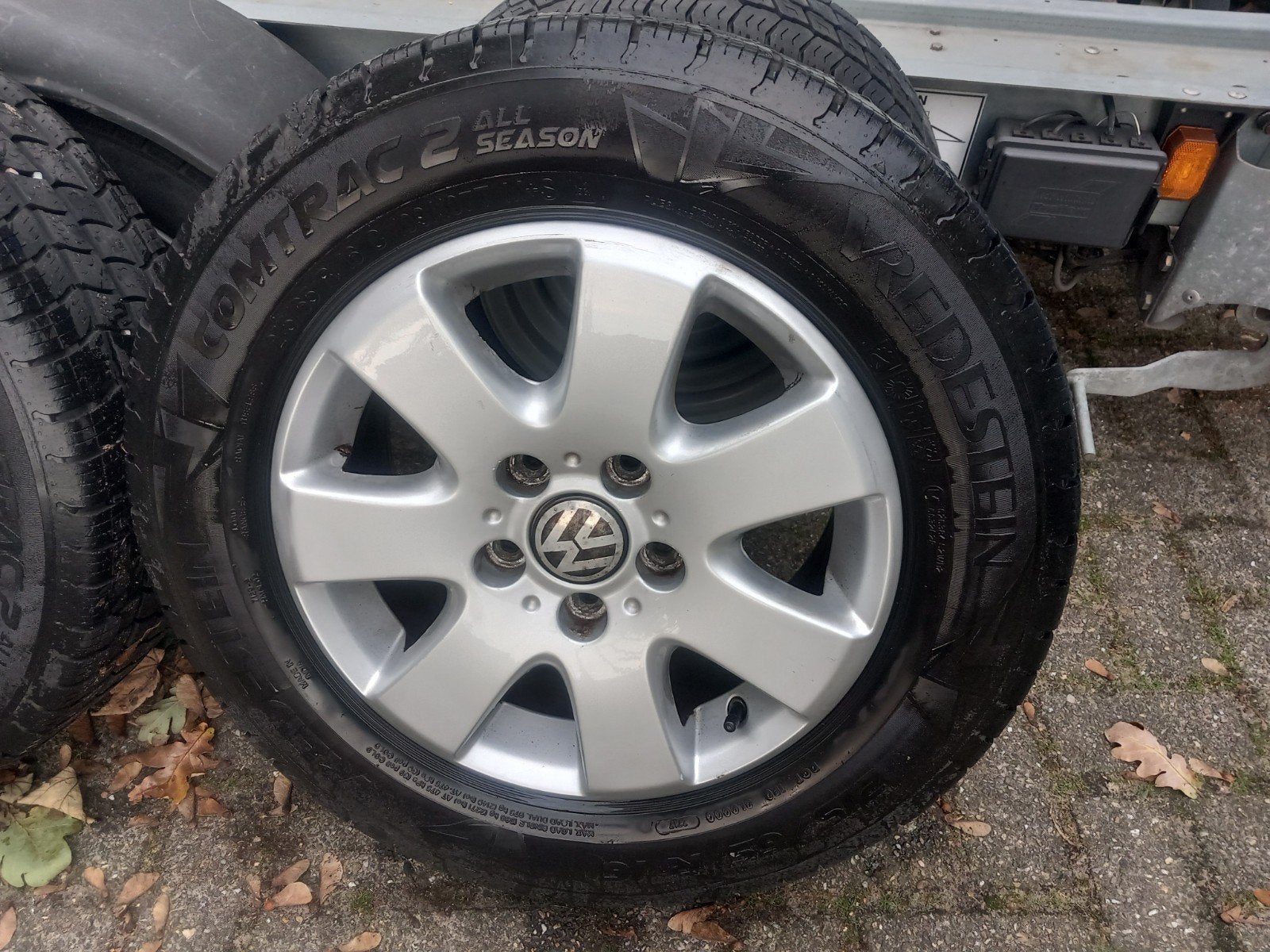 T5 transporter velgen en banden 215/65R16c, Ophalen of Verzenden, Band(en), Zomerbanden, Bestelwagen