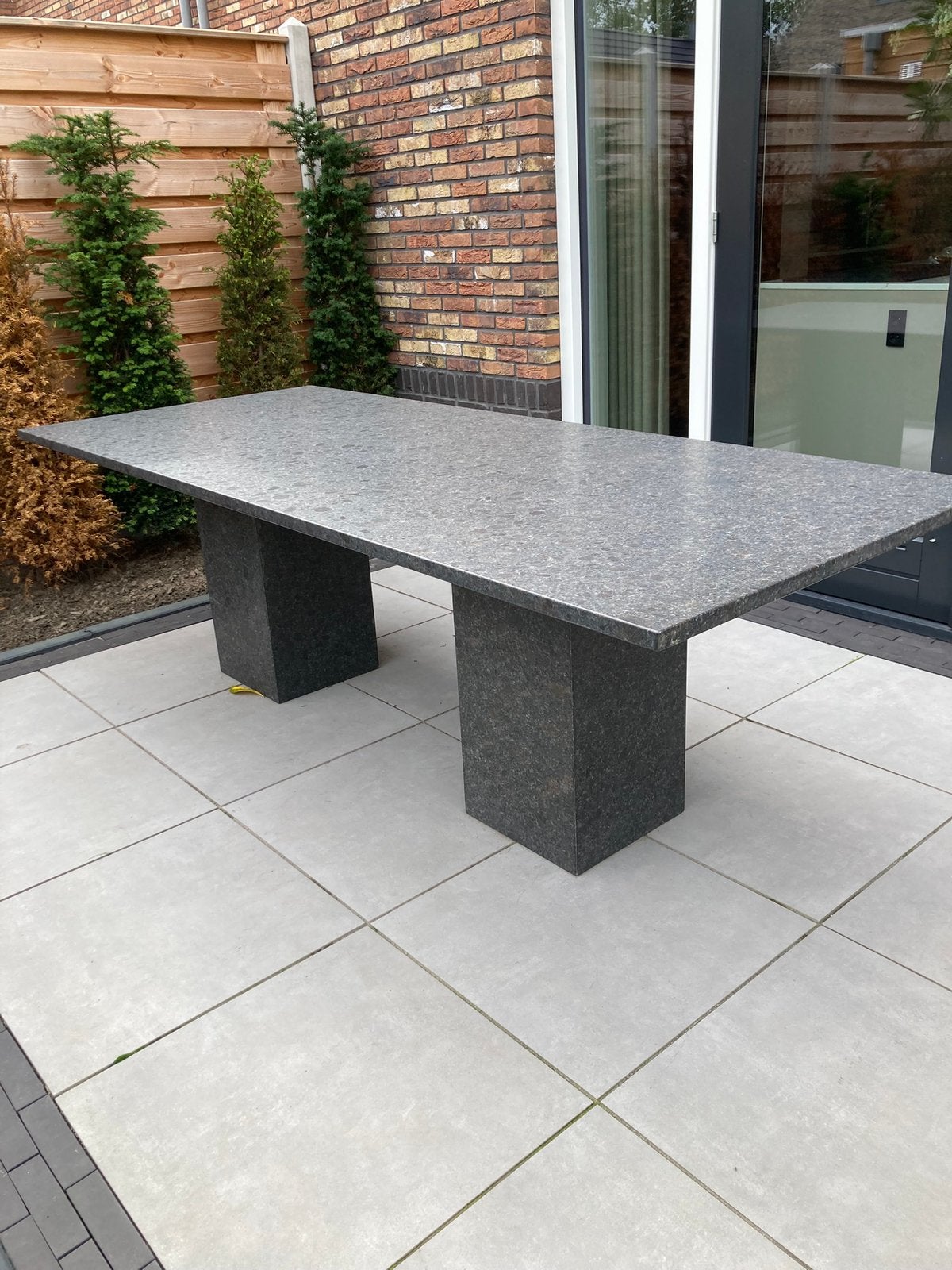 Tuintafel graniet, Tuin en Terras, Ophalen, Zo goed als nieuw, Rechthoekig, Overige materialen