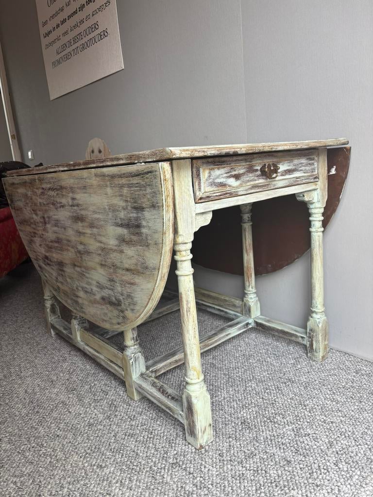 Antieke, houten eettafel in bohemian style, Ophalen