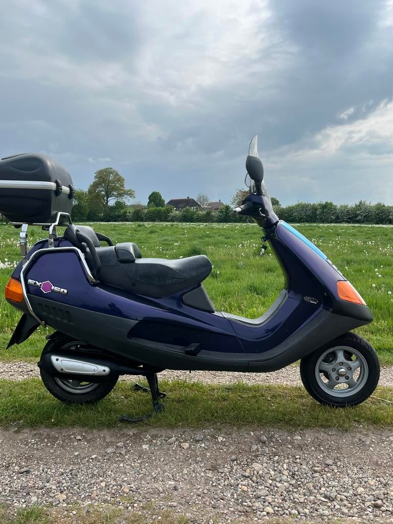 Piaggio Hexagon 150cc 2-takt - Duitse papieren, Ophalen, Zo goed als nieuw