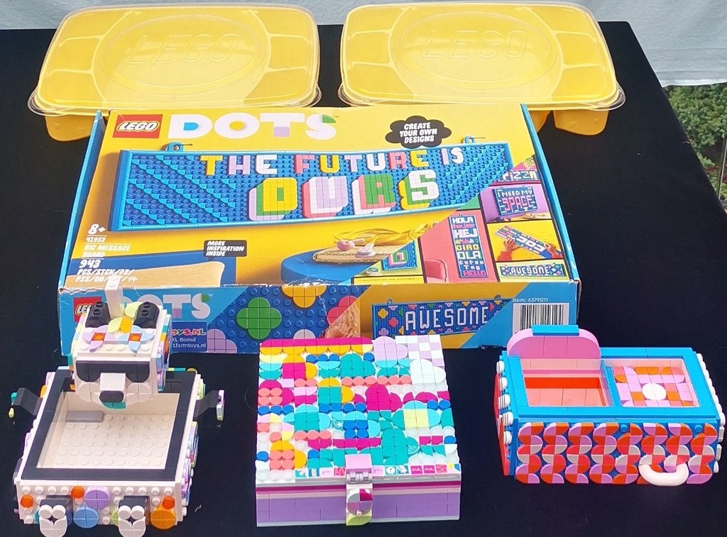 2 LEGO DOTS Sieradendoos & Organizers creativiteit vertrouwe, Ophalen of Verzenden, Zo goed als nieuw, Complete set