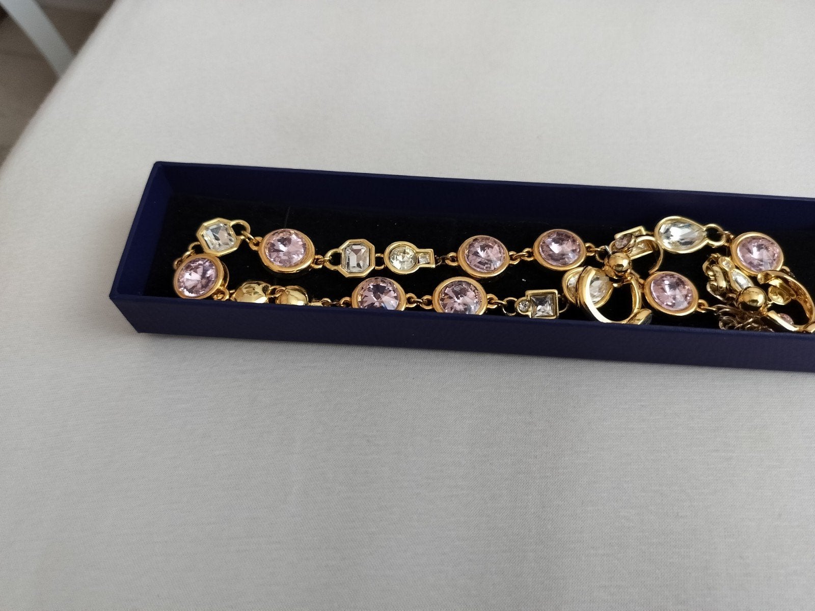 Swarovski ketting set compleet, Verzenden, Zo goed als nieuw, Sieraad of Horloge